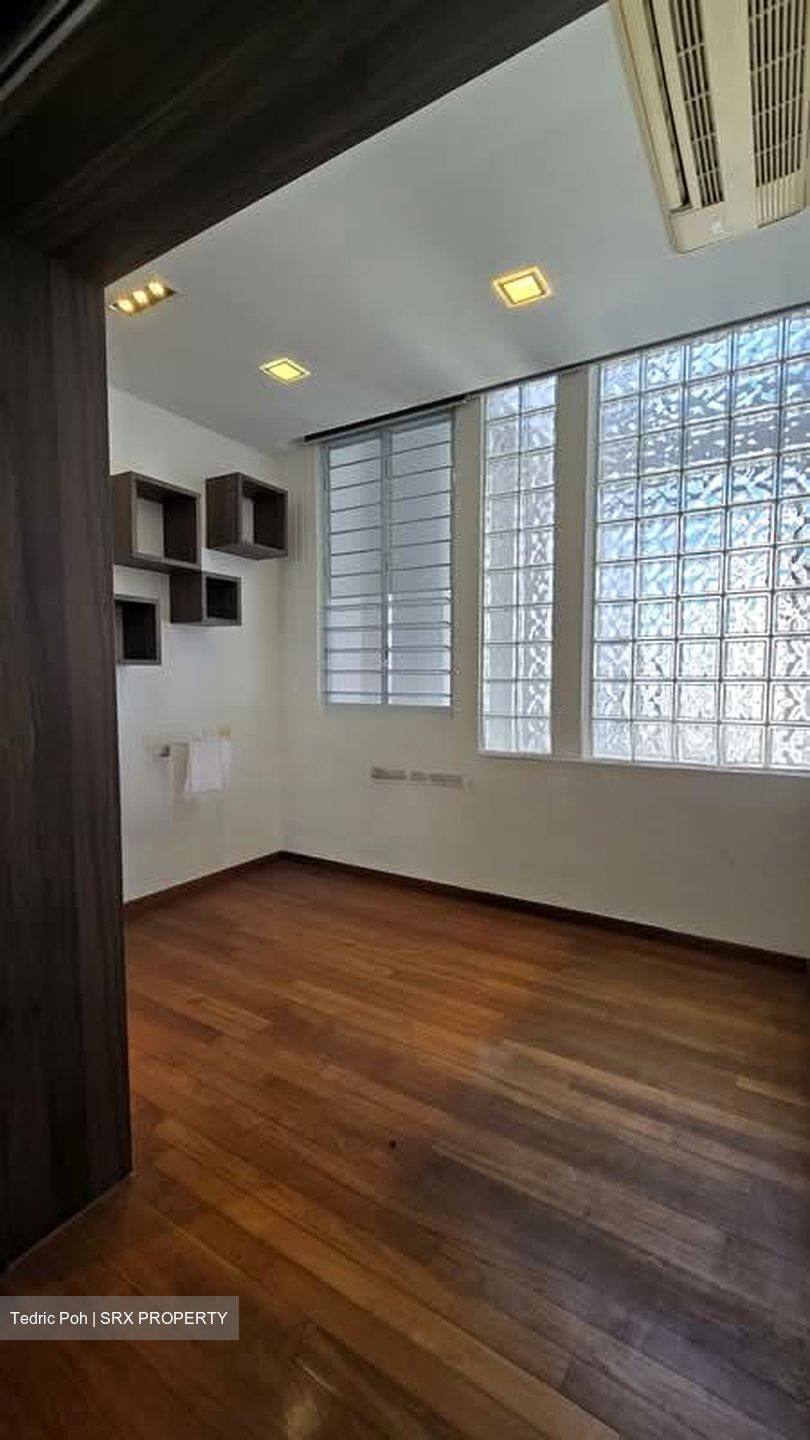 The Summit (D16), Condominium #576849411